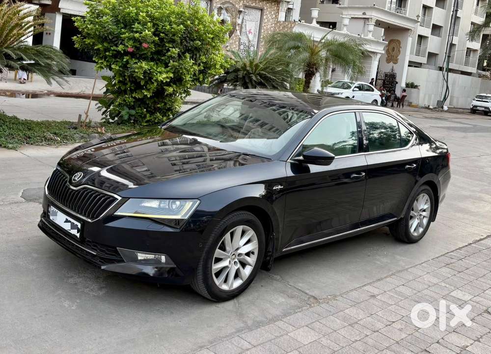 Skoda Superb L&k 2.0 Tdi At, 2018, Diesel