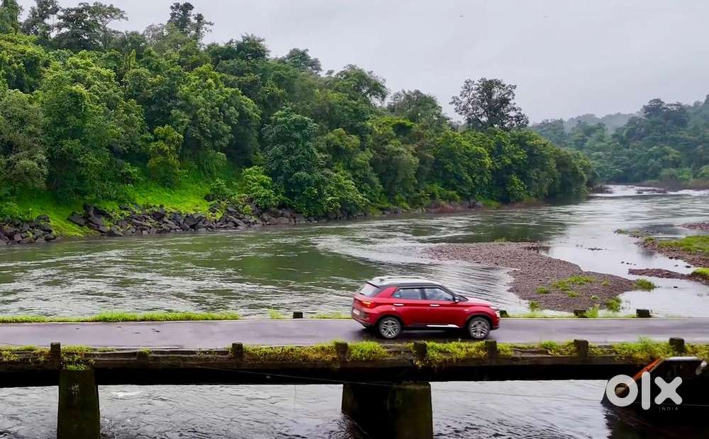 Hyundai Venue 2022 Facelift Imt Petrol Less Driven