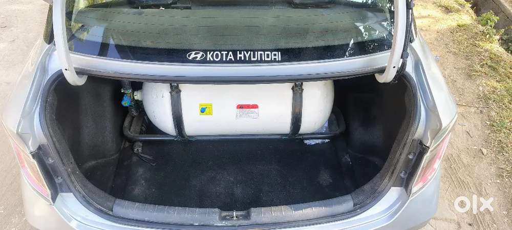 2023 Hyundai Aura Cng