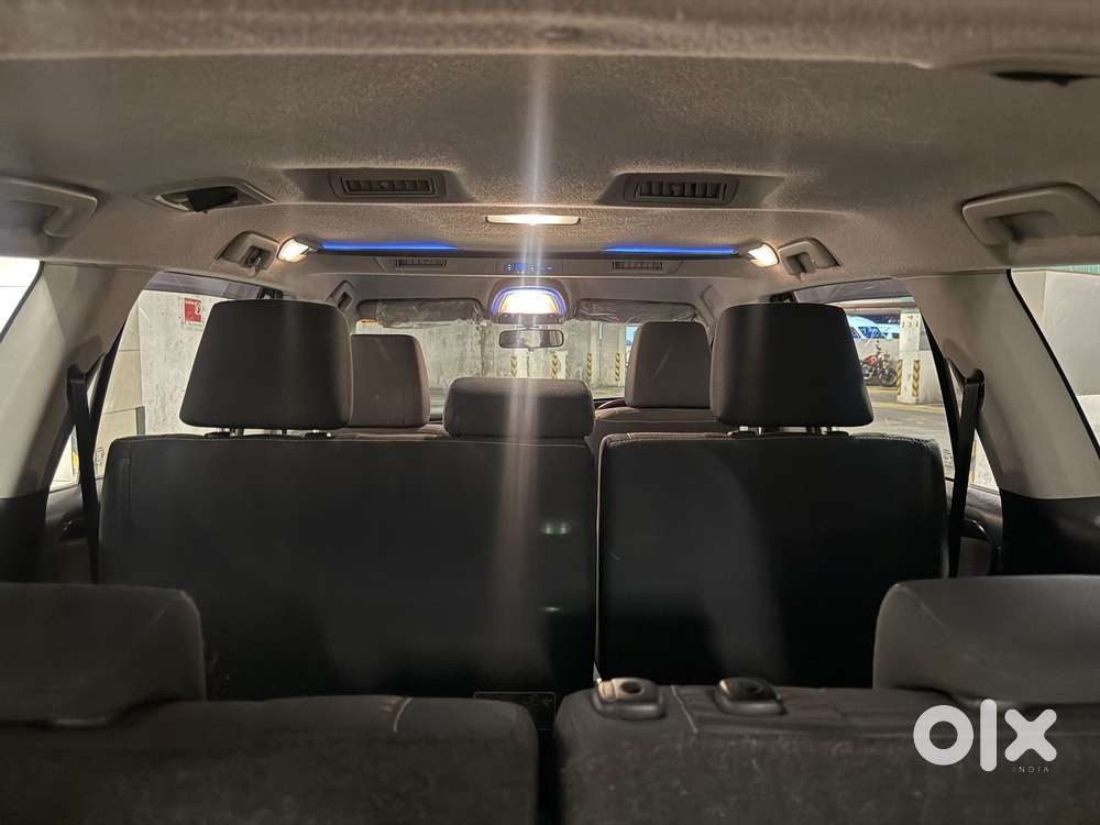 Toyota Innova Crysta 2.4 Vx Mt 8s, 2017, Diesel