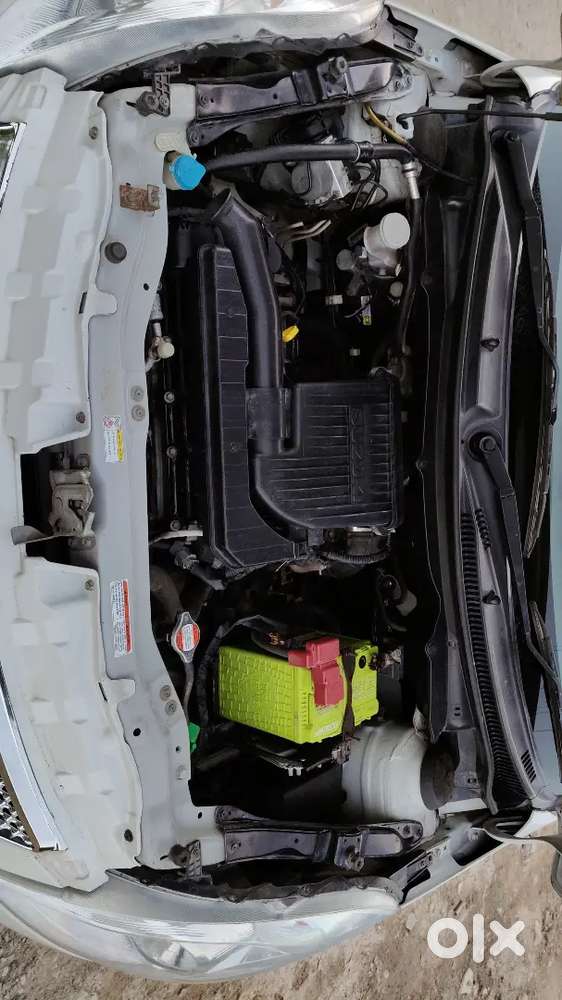 Maruti Suzuki Swift 2017 Petrol 70000 Km Driven