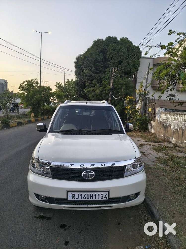Tata Safari Storme Vx, 2015, Diesel
