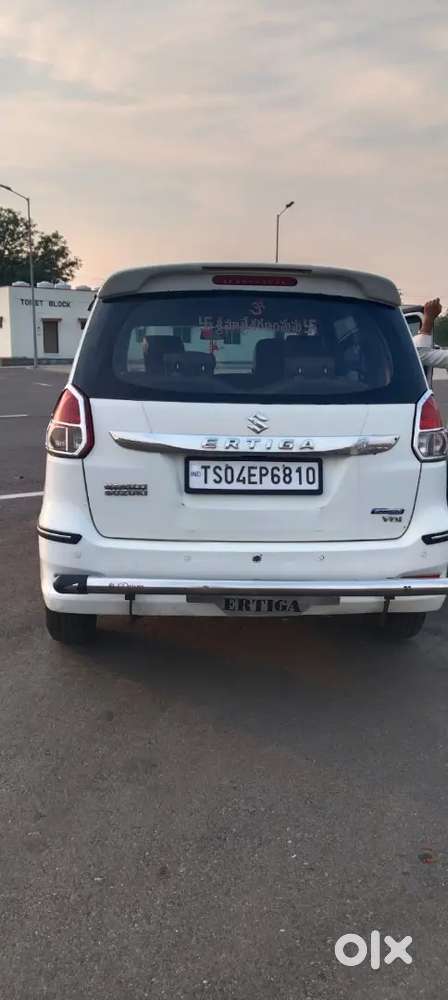 Maruti Suzuki Ertiga 2017 Diesel 195000 Km Driven
