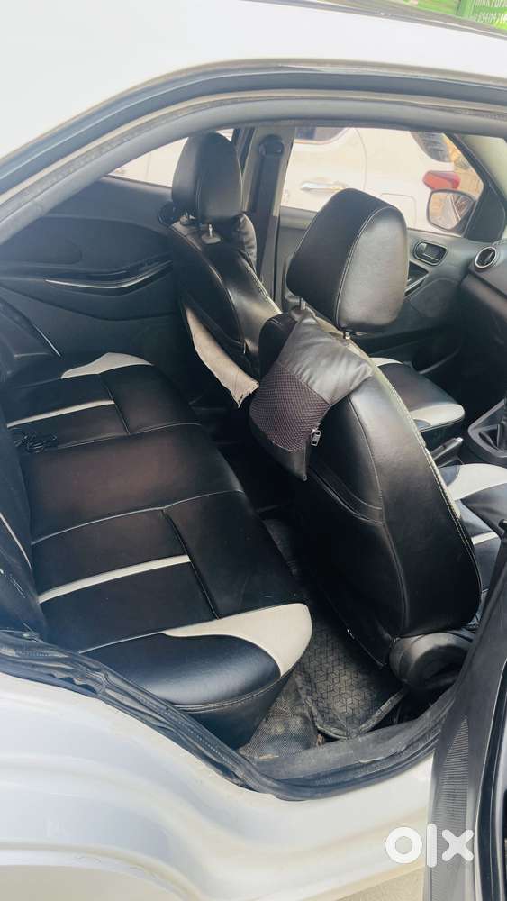 Ford Figo Petrol Titanium, 2017, Petrol