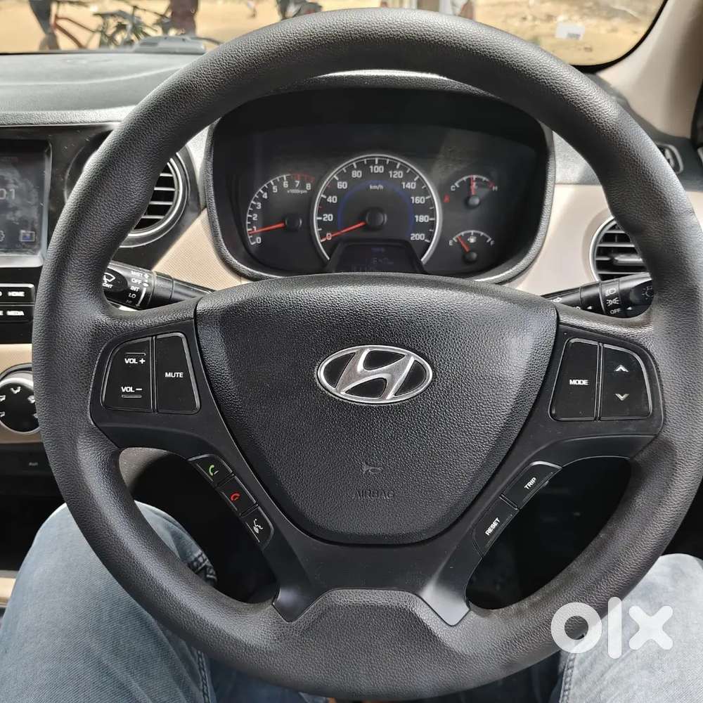 Hyundai Grand I10 2017 Petrol 81000 Km Driven