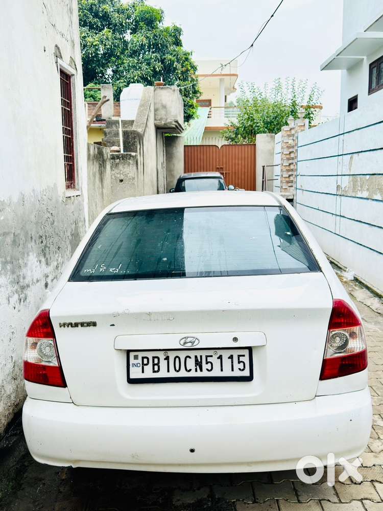 Hyundai Accent Petrol Manual 2009