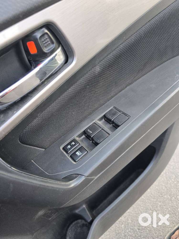 Maruti Suzuki Brezza Zdi, 2017