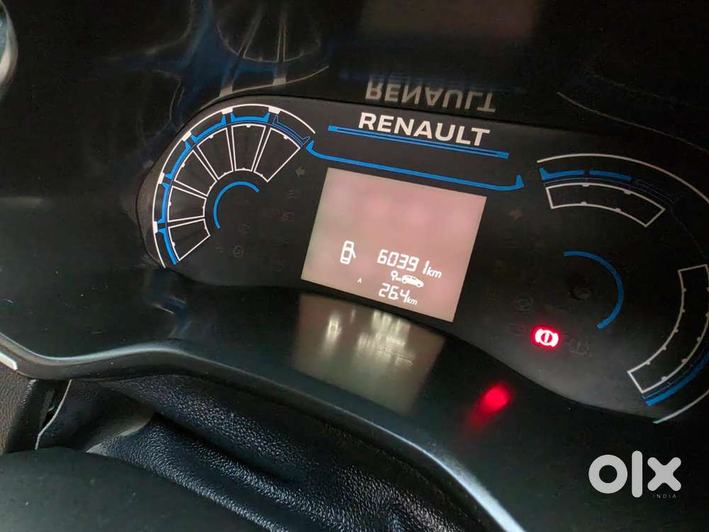 Renault Triber Rxl, 2021, Petrol