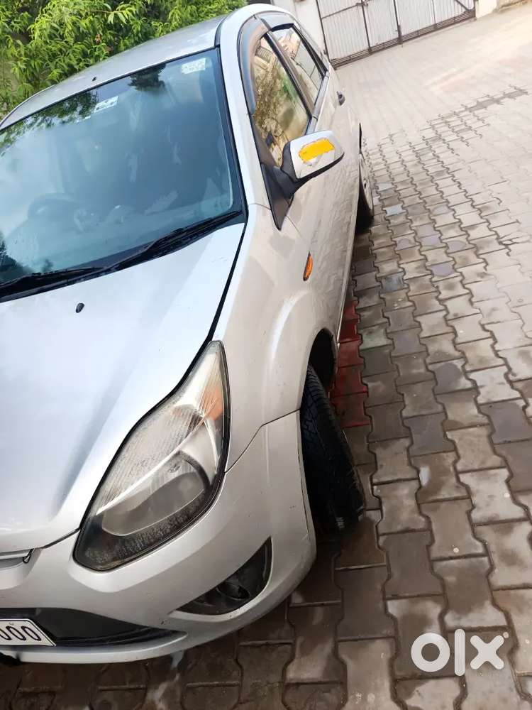 Ford Figo 2012