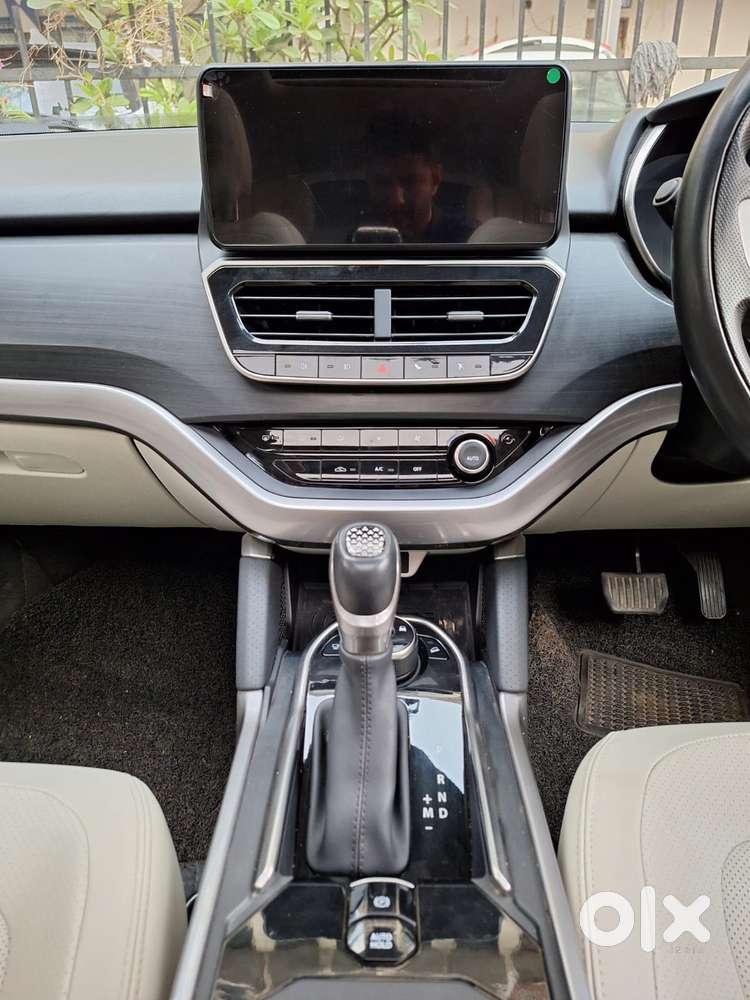 Tata Safari 2.0 Xza Plus Jet, 2023, Diesel