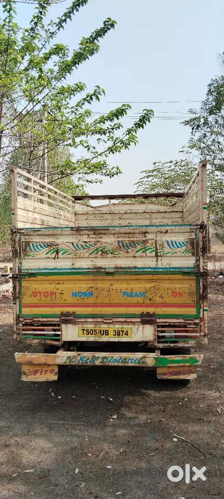 Ashok Leyland Stile 2016 Diesel 120000 Km Driven