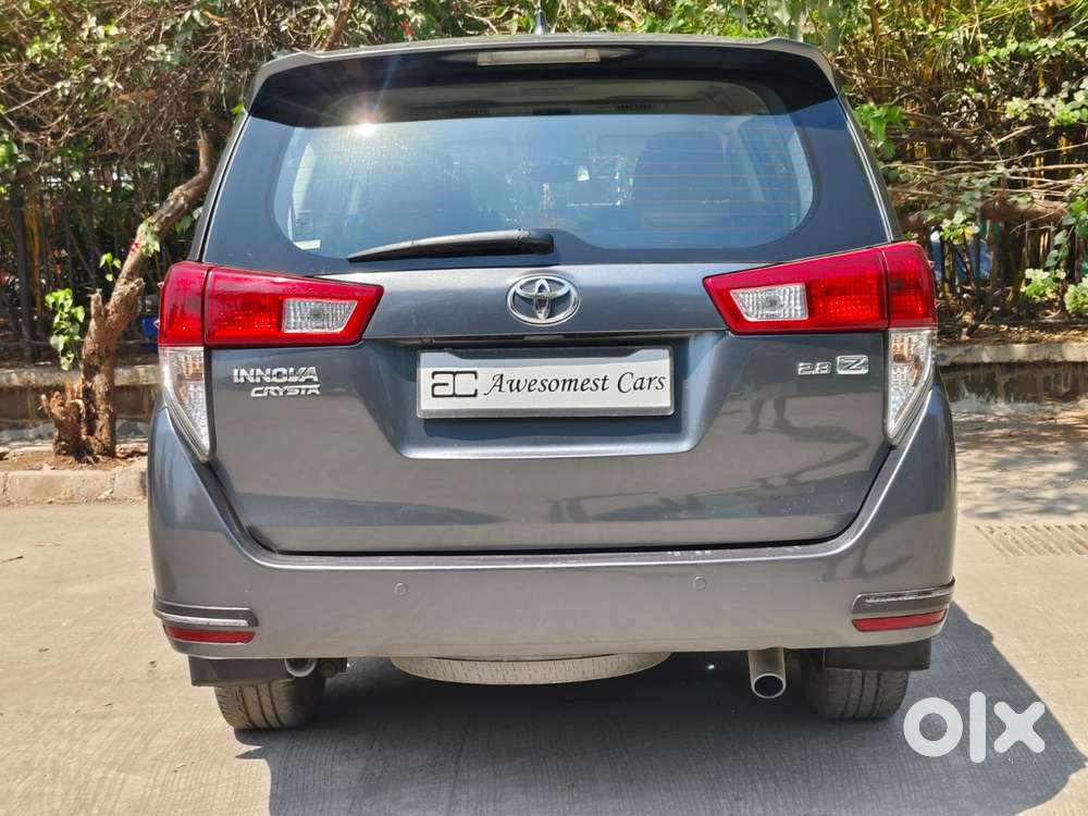 Toyota Innova Crysta