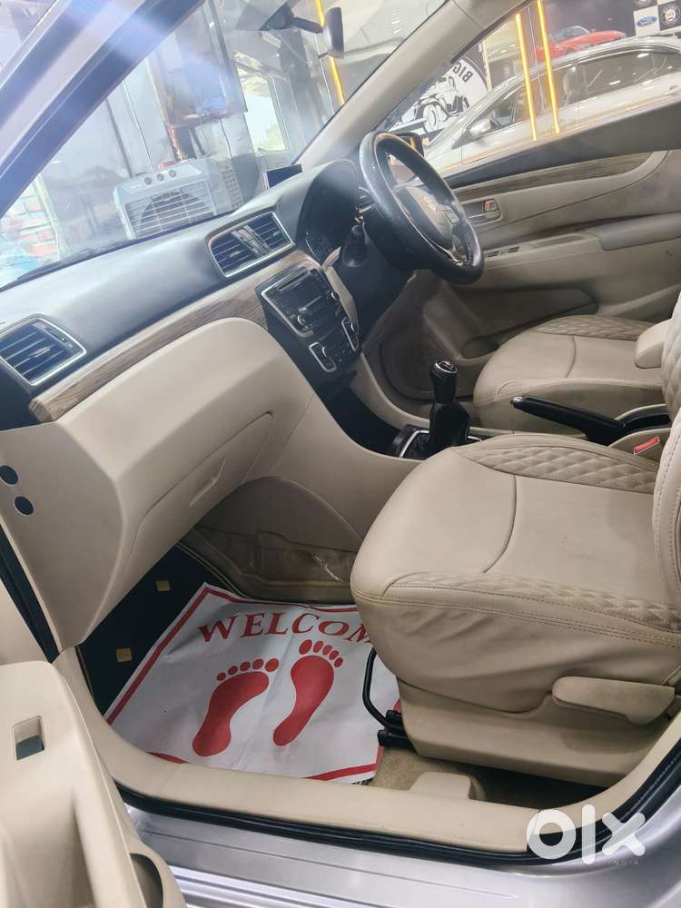 Maruti Suzuki Ciaz 1.5 Alpha Shvs Petrol, 2019, Petrol