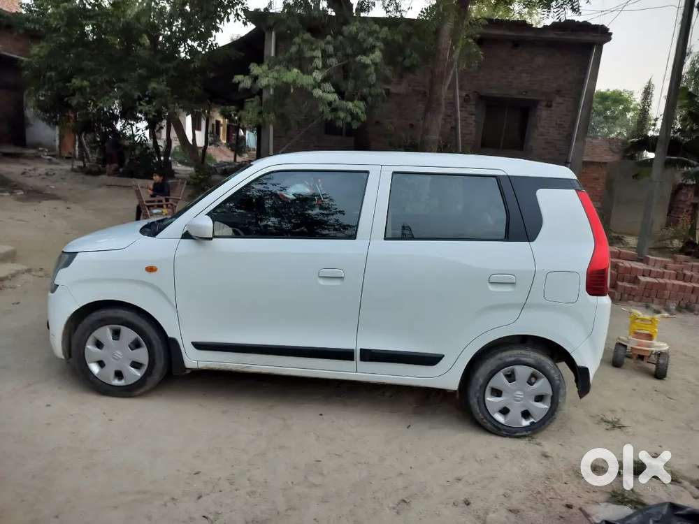Maruti Suzuki Wagon R 1.0 2023 Cng & Hybrids 40000 Km Driven