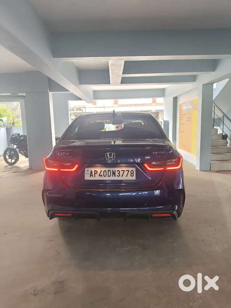 Honda City Zx 2024 Petrol Well Maintained