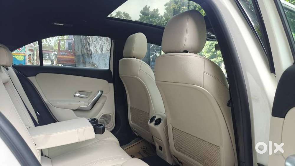 Mercedes-benz A-class Limousine 1.3 A 200, 2023, Petrol