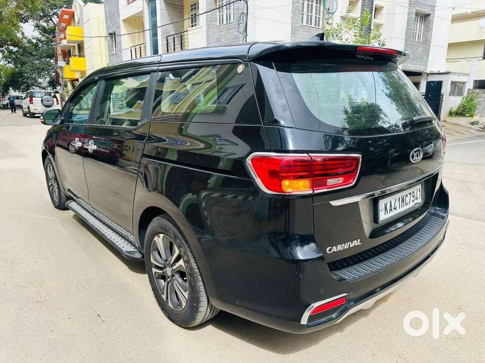 Kia Carnival Premium, 2020, Diesel
