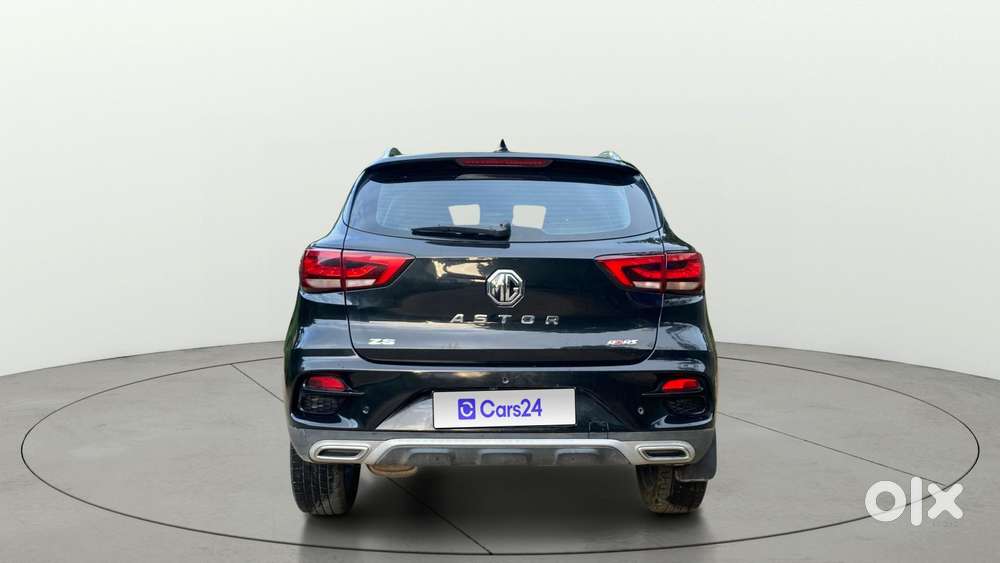 Mg Astor 1.5 Savvy Cvt S Red, 2022, Petrol