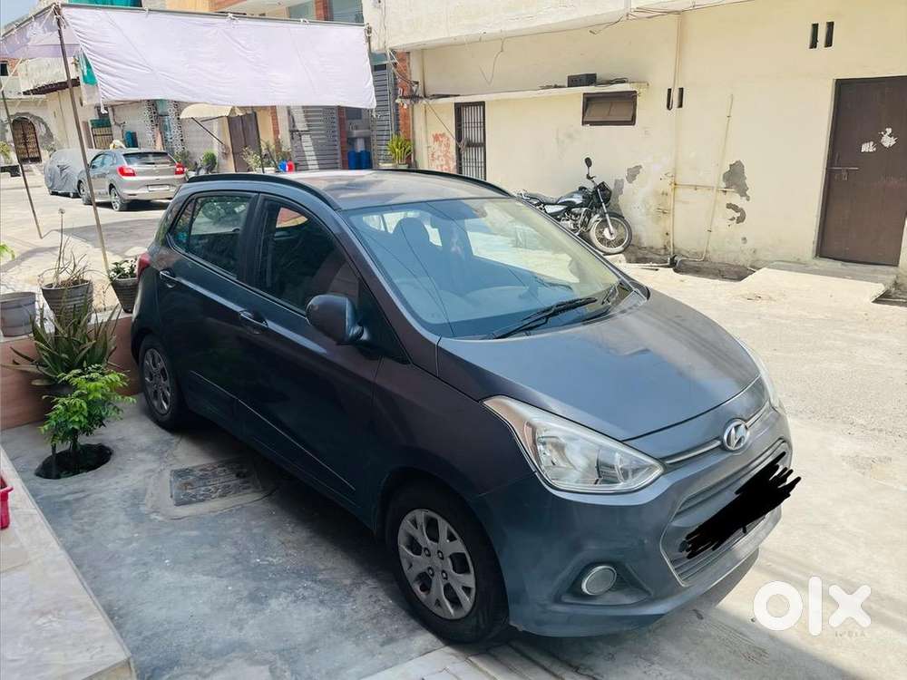 Hyundai Grand I10 2016 Petrol And Cng Well Maintained