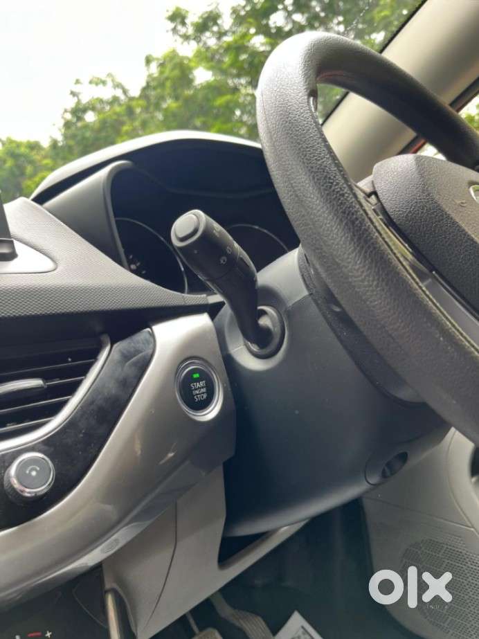 Tata Nexon 1.5 Revotorq Xz Plus, 2018, Petrol