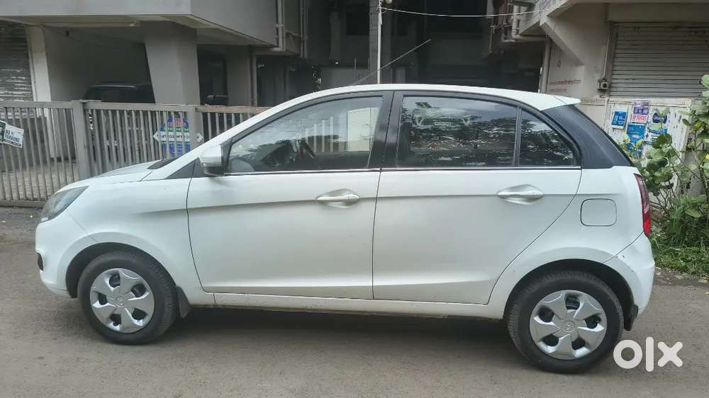 Tata Bolt Revotron 2015 Manual Petrol