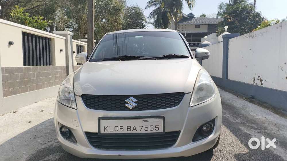Maruti Suzuki Swift Vxi + Manual, 2013, Petrol