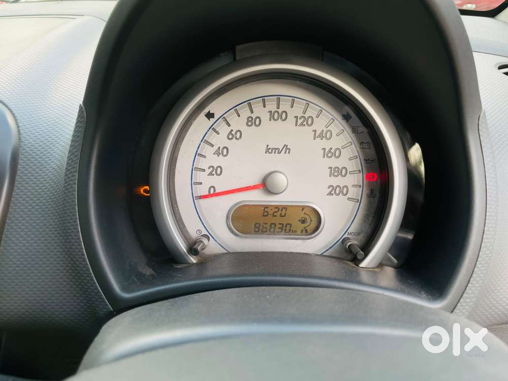 Maruti Suzuki Ritz Lxi, 2012, Petrol