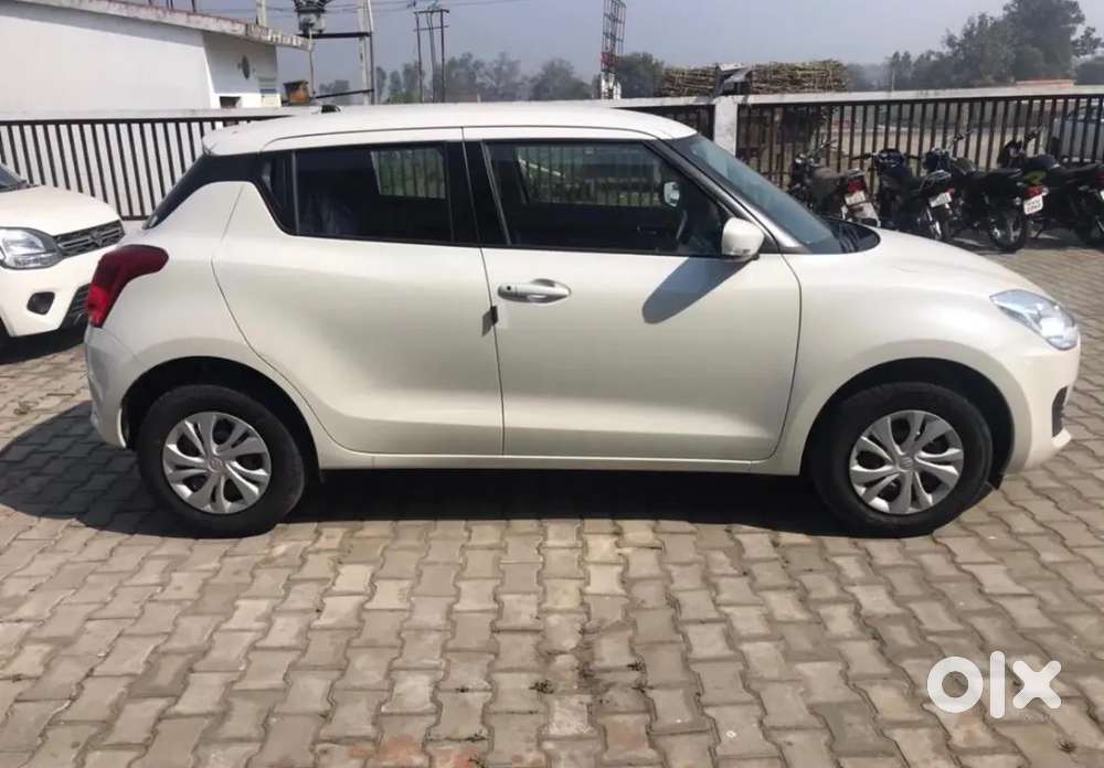 Maruti Suzuki Swift 2023 Petrol 31000 Km Driven