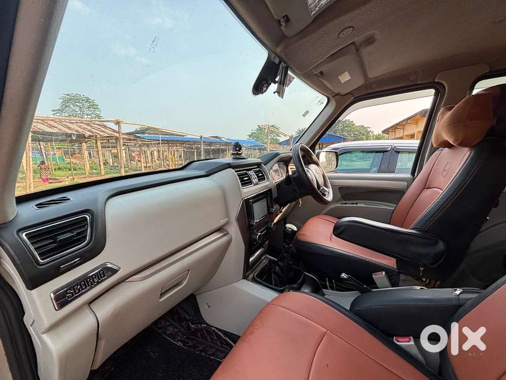 Mahindra Scorpio Classic 2016 Diesel 95000 Km Driven