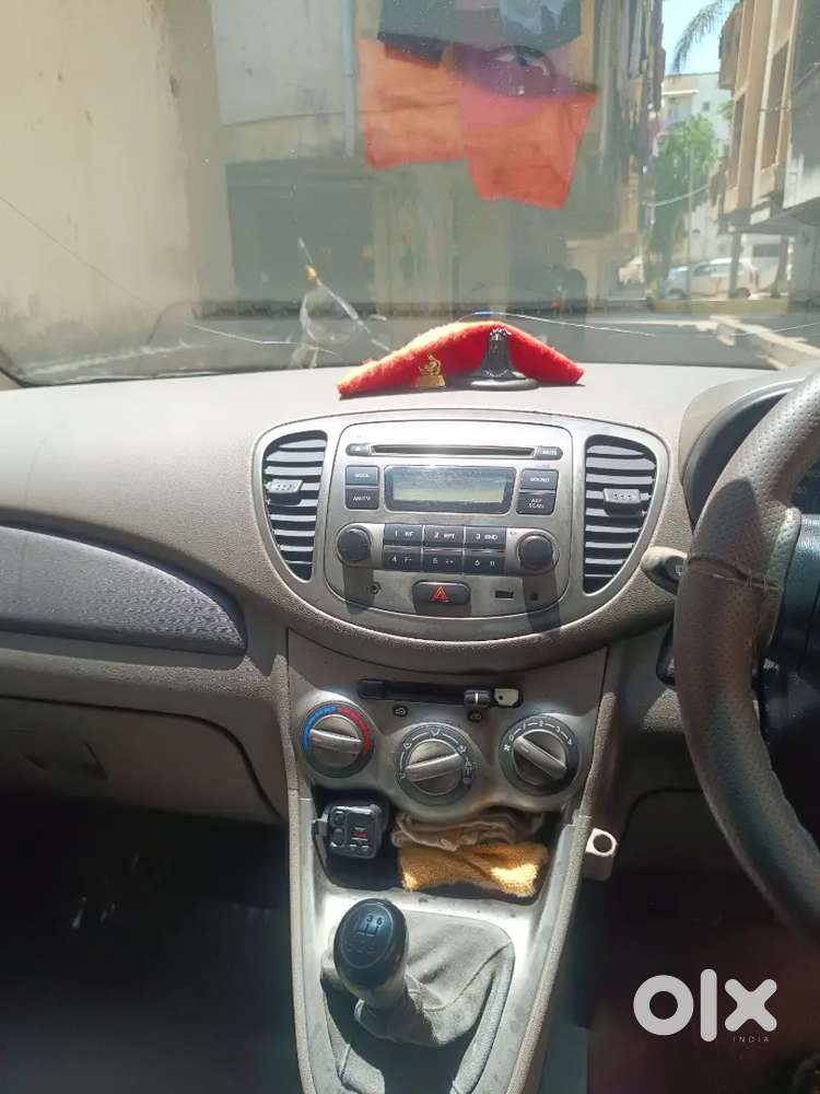 Hyundai I10 2011 Petrol 71000 Km Driven