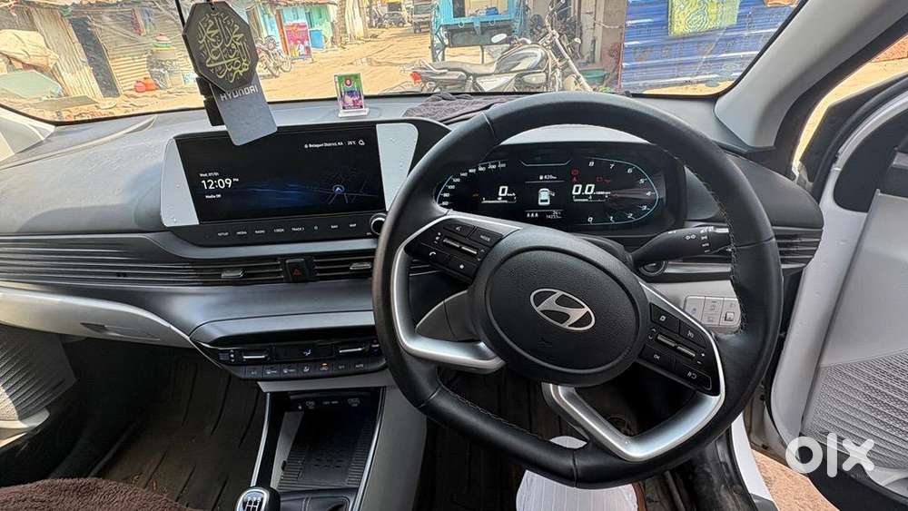 Hyundai Petrol Car 2023