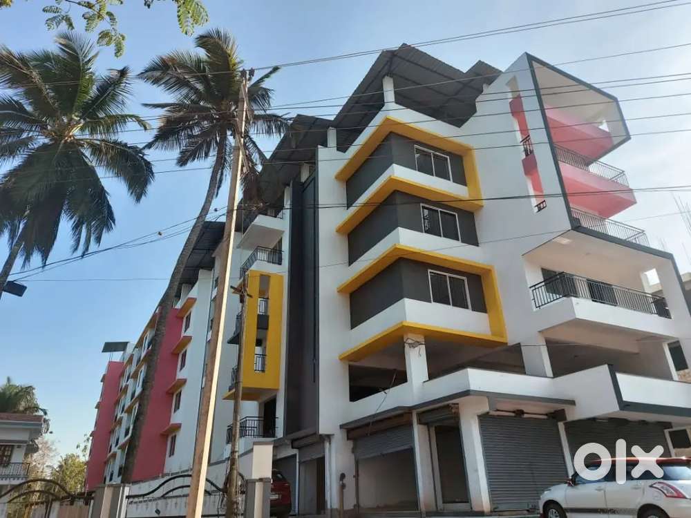 Ready to move flat for sale