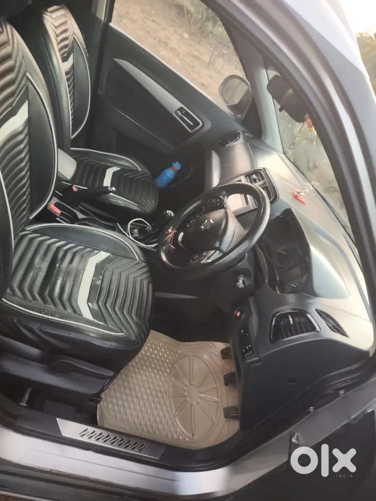 Maruti Suzuki Brezza 2017 Diesel 120000 Km Driven