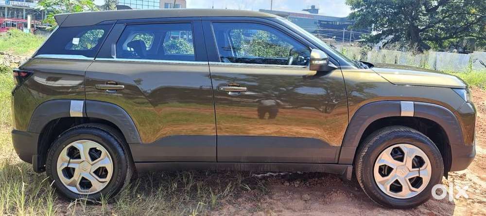 Maruti Suzuki Brezza 1.5 Vxi Smart Hybrid, 2023, Diesel