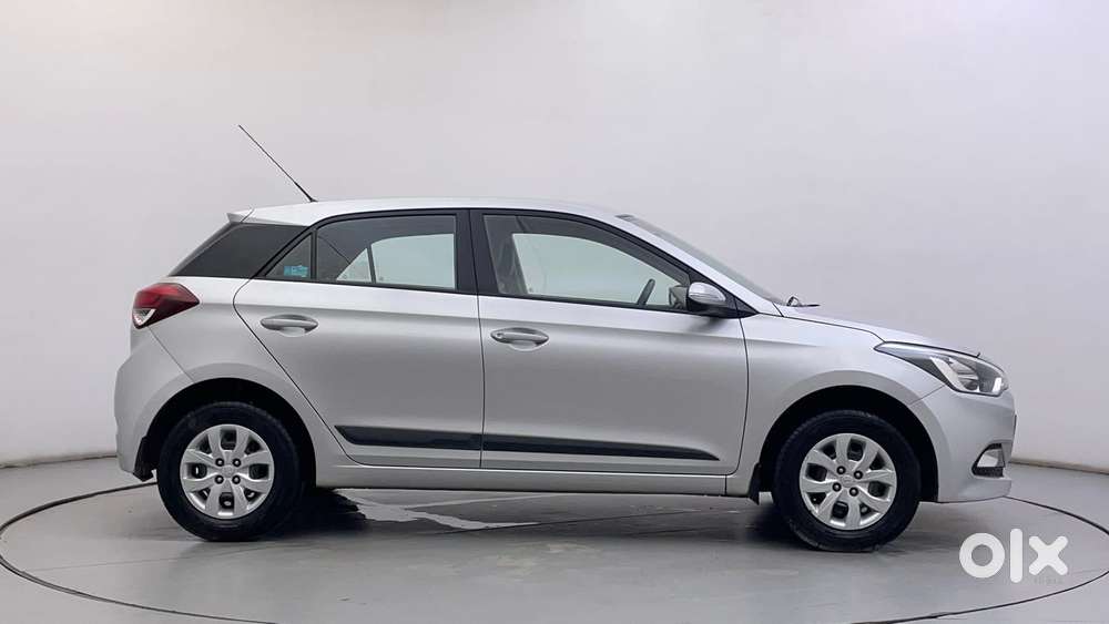 Hyundai Elite I20 [ ] 1.2 Sportz, 2015, Petrol