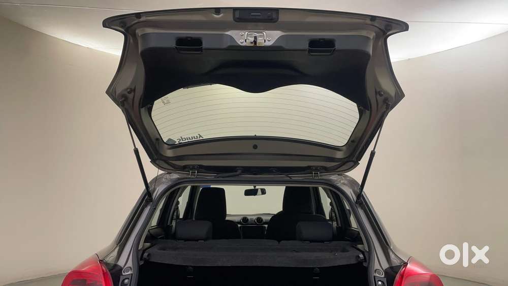 Maruti Suzuki Swift Amt Zxi, 2023, Petrol