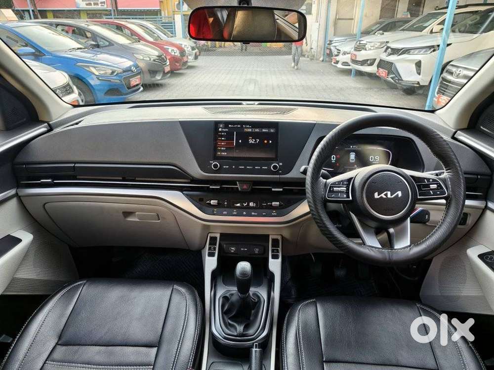 Kia Carens 1.4 Prestige 7 Str, 2024, Petrol