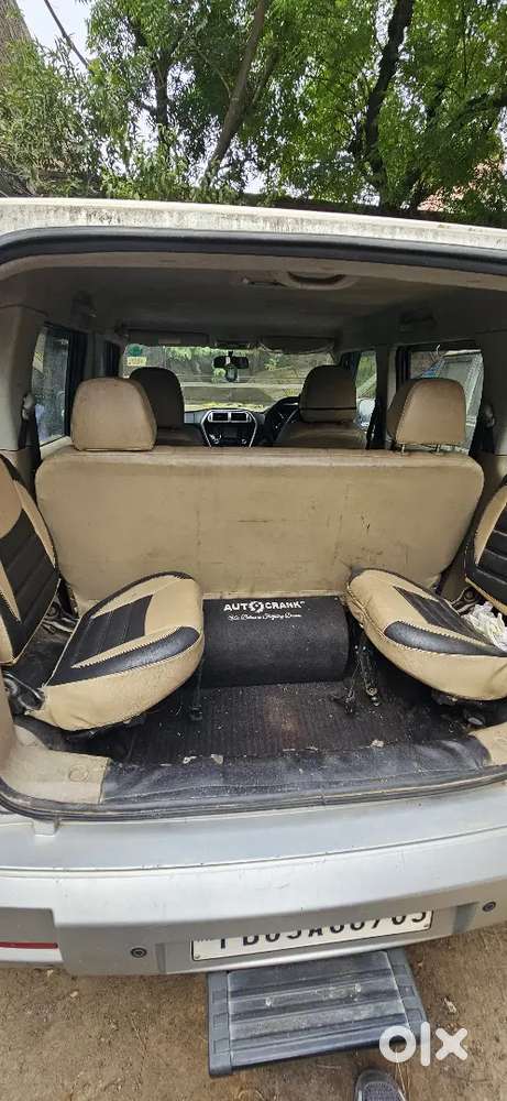 Mahindra Tuv 300 2016
