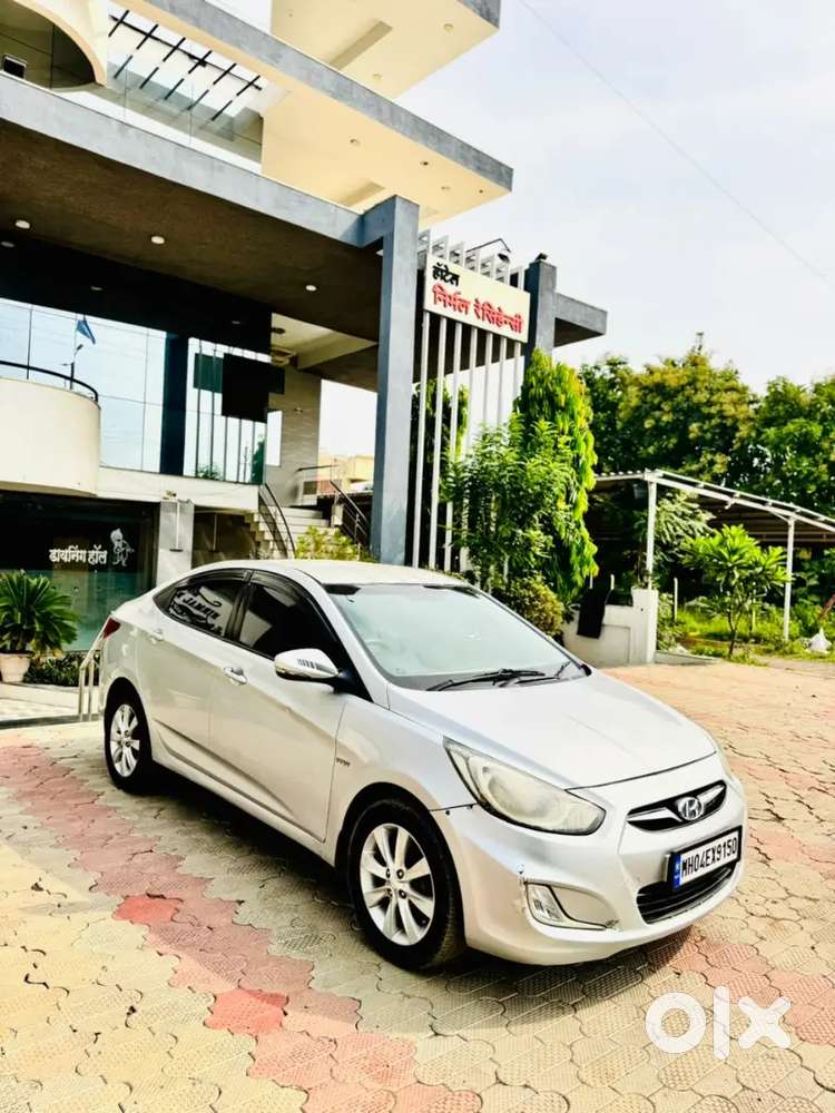 Hyundai Verna Sx Crdi 2011 Model