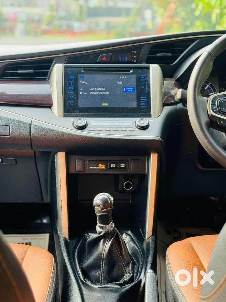 Toyota Innova Crysta 2.4 V, 2017, Diesel