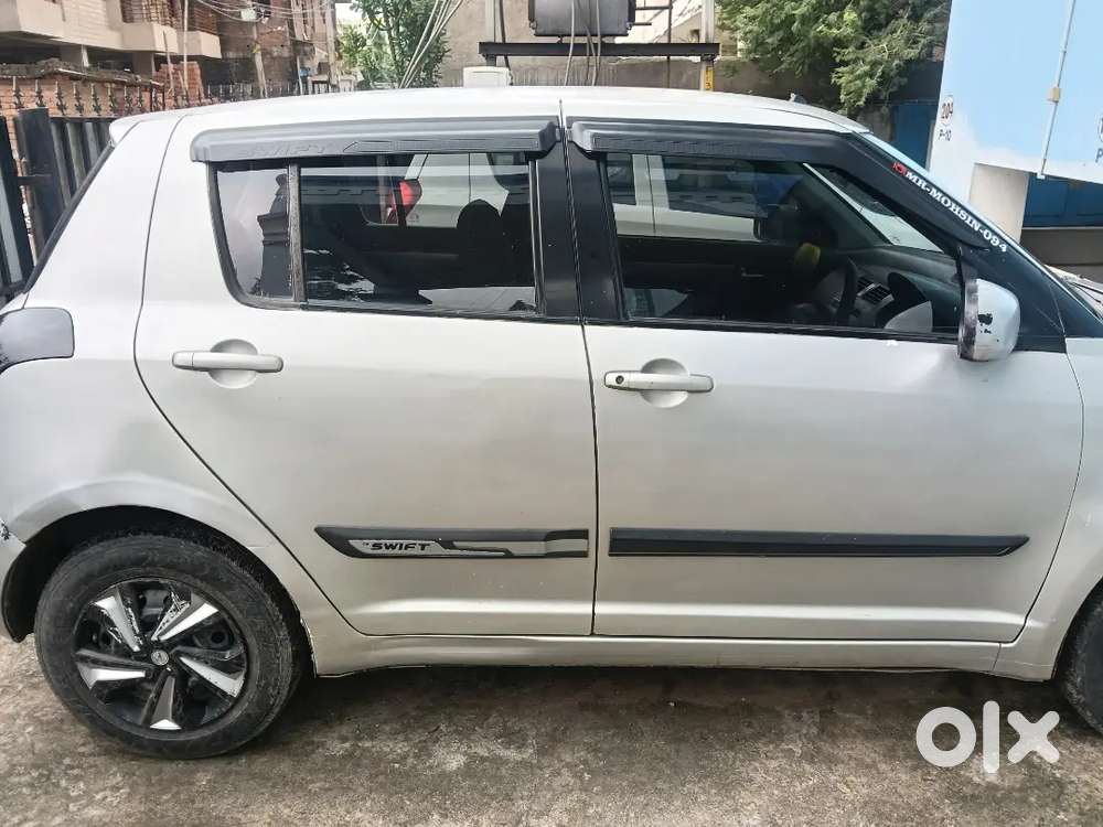 Maruti Suzuki Swift 2010 Paper Valid Till 2030