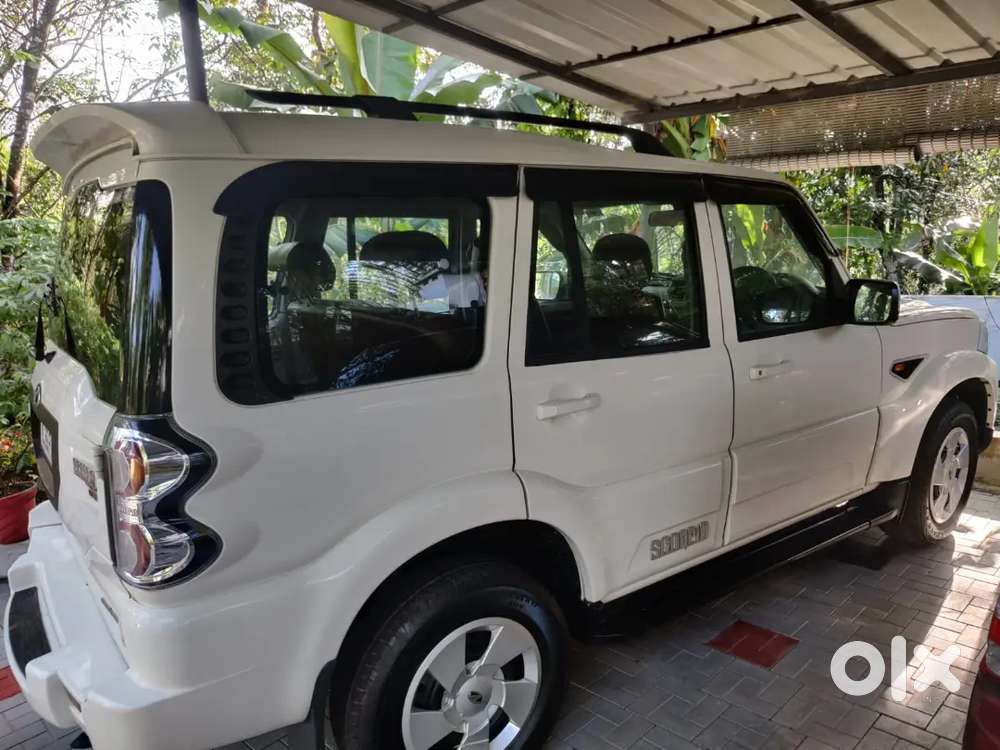 Mahindra Scorpio Classic 2016