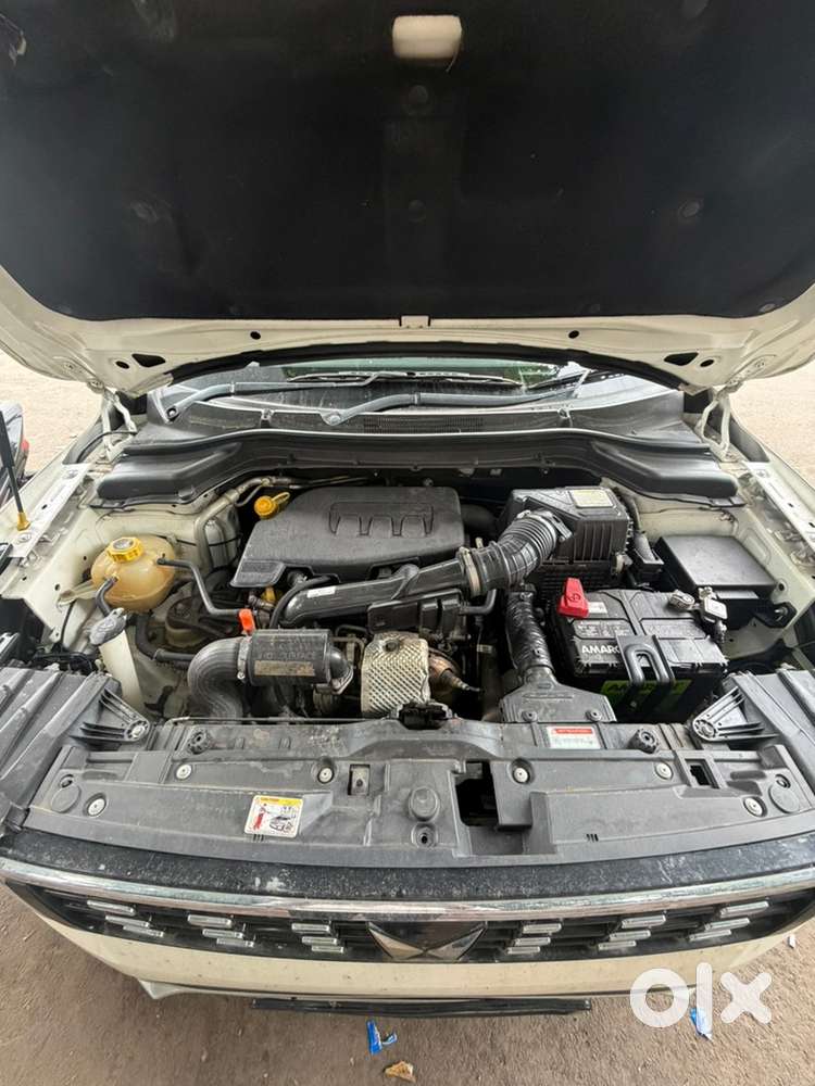 Mahindra Xuv300 2023 Petrol 60000 Km Driven