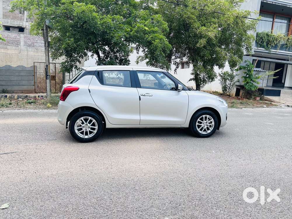 Maruti Suzuki Swift Zxi Plus Amt Dual Tone, 2022, Petrol
