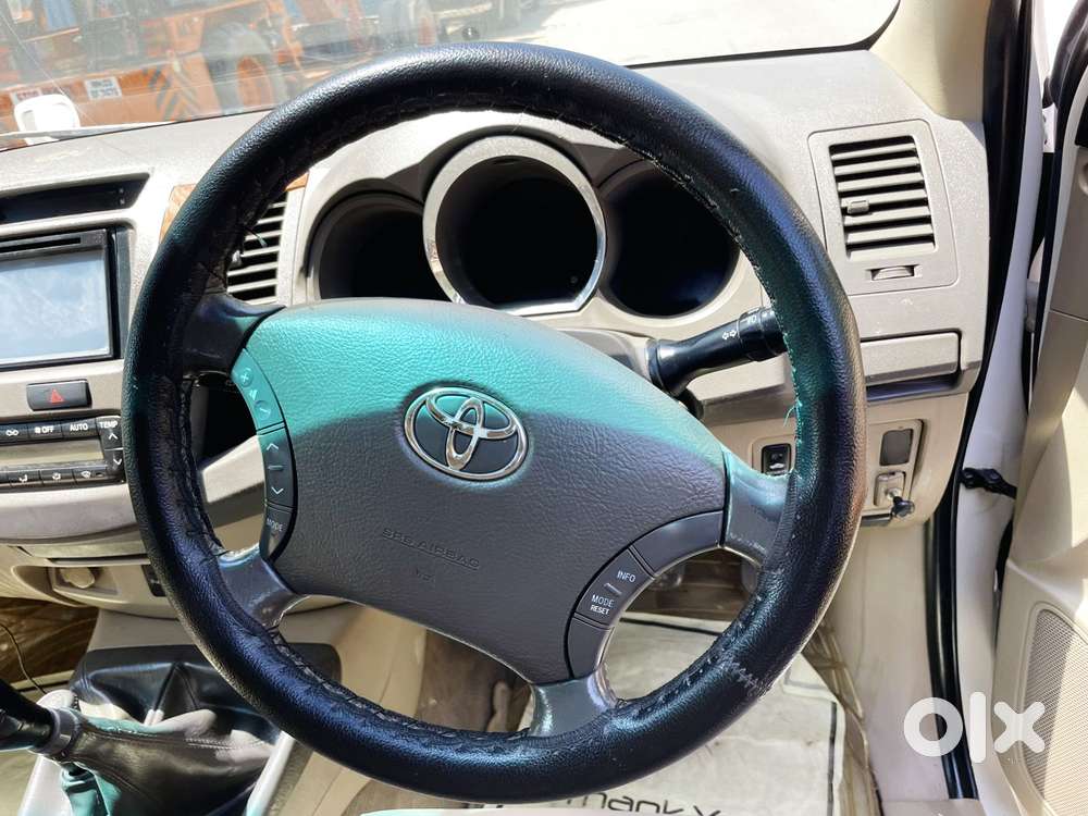 Toyota Fortuner 3.0 4x4 Manual, 2010, Diesel