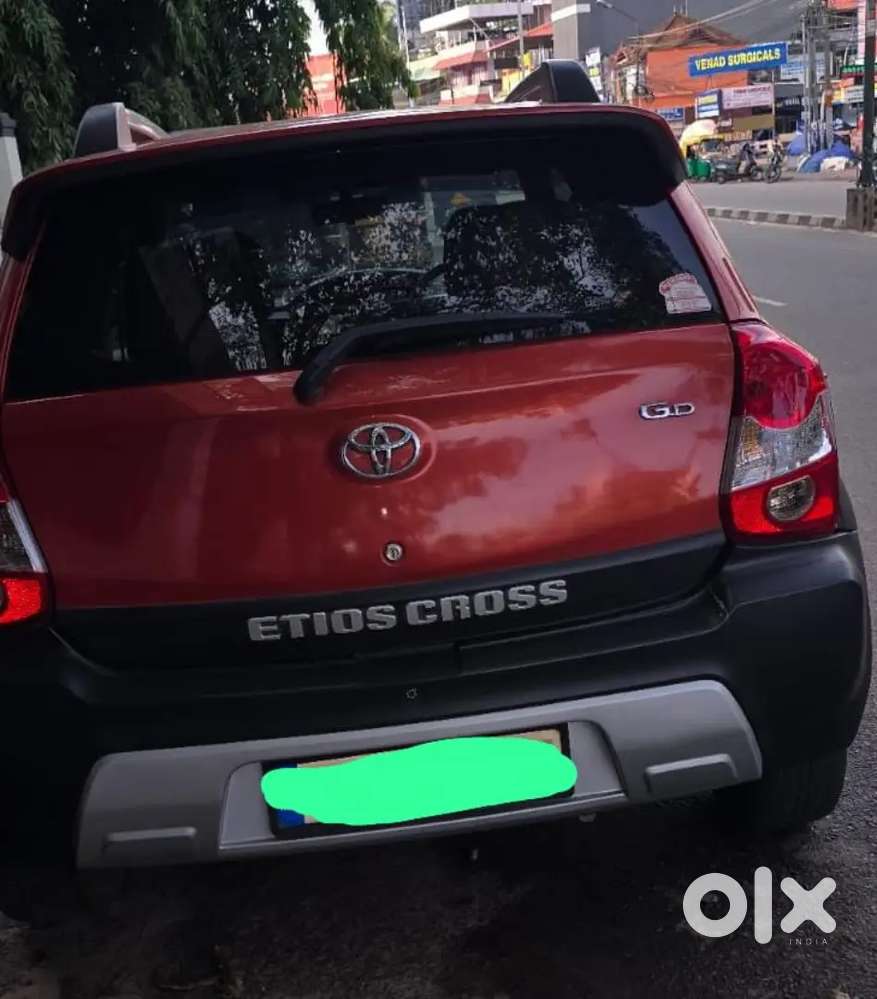 Toyota Etios Cross 2015 Diesel 136000 Km Driven