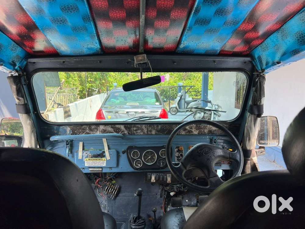 4x4 Mahindra Major Jeep