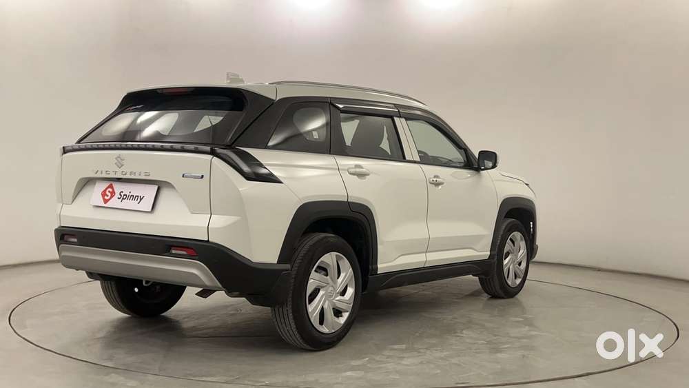 Maruti Suzuki Grand Vitara 1.5 Delta Smart Hybrid At, 2025, Petrol
