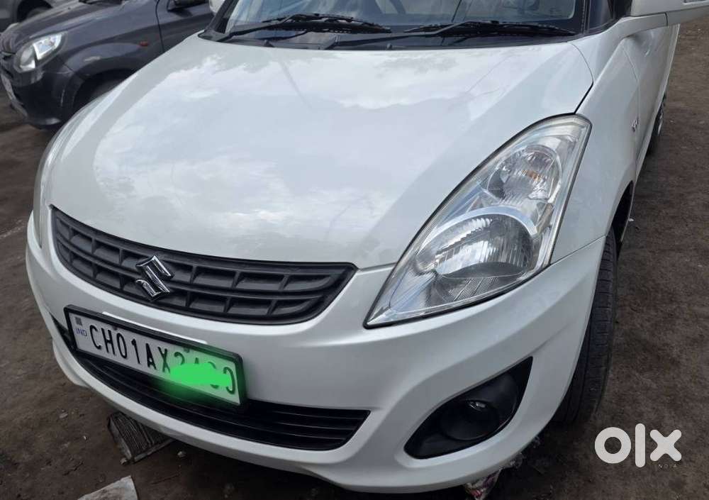 Maruti Suzuki Dzire 1.2 Vxi, 2013, Petrol