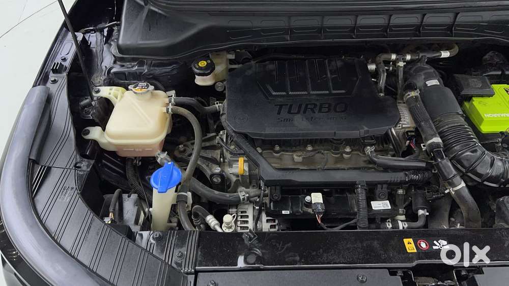 Kia Carens 1.5 Luxury Plus Turbo Dct 7 Str, 2023, Petrol